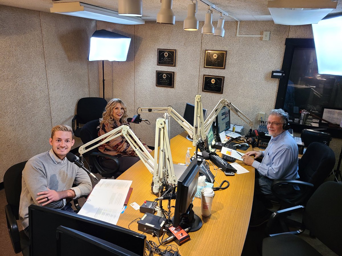 Up early to tell everyone about the Miller Center Heart Walk on October 22. <a href="/American_Heart/">American Heart Association</a> @EvanComHospital <a href="/GeisingerHealth/">Geisinger</a> heart.org/nepawalk