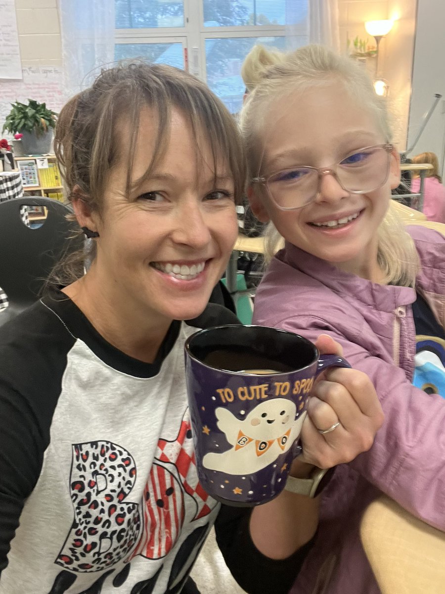 This sweet girl got me a new Halloween mug after I broke TWO Mugs last week.  This should mean I am in for a great week!