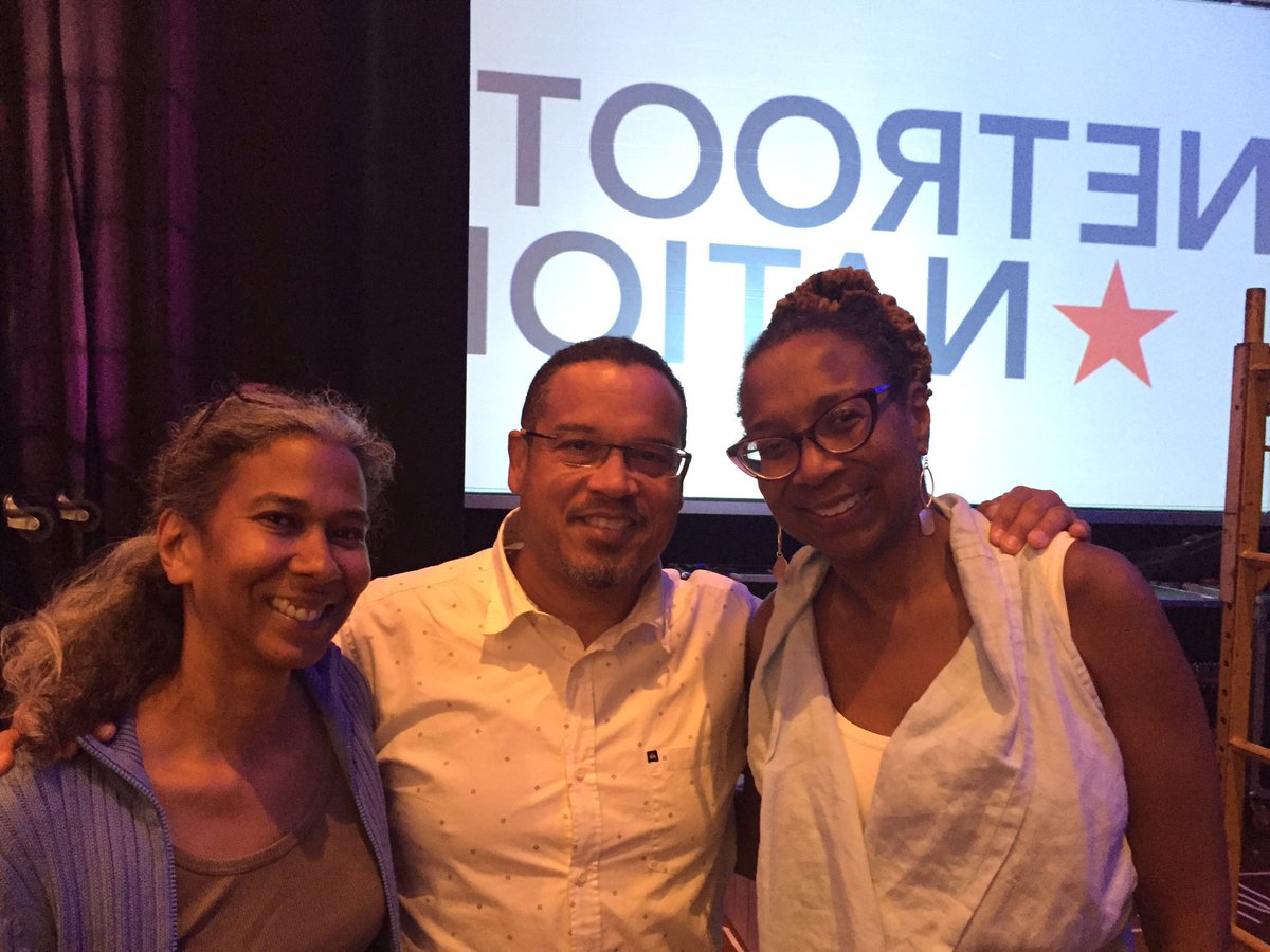 Hotspvrre's tweet image. Will these smiling postmodern lunatics maintain or lose their grip on the American imagination? I hate yearning for order. It’s not in my artist’s blood! Shit! But #SplitTheVote