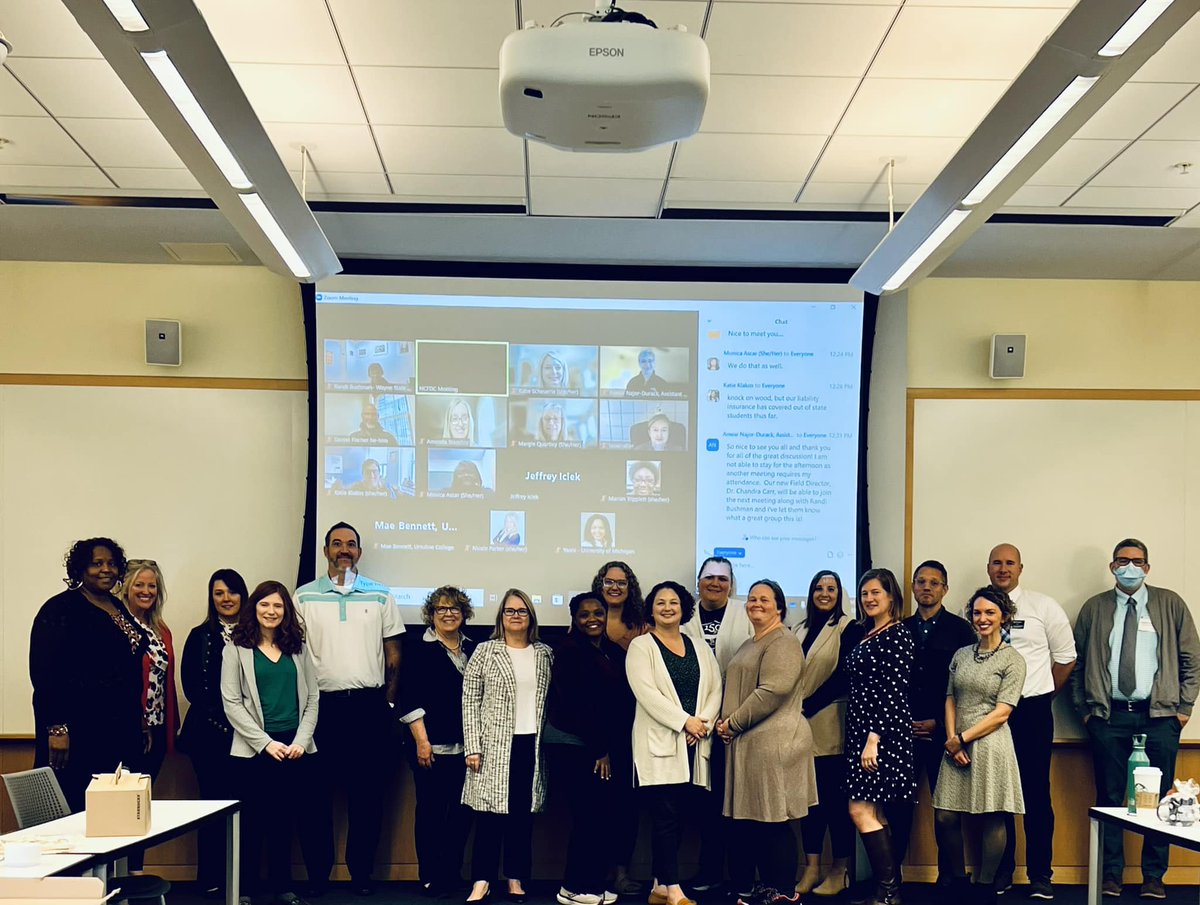 UCSSW's tweet photo. Co-Chair Lisa Zimmer is attending the North Central Field Consortium Meeting which is made up of Social Work field directors from as far west as Illinois and east to New York. The group shares ideas and problem solves around common field challenges and advocate for @CSocialWorkEd https://t.co/AjRpQUxmb0