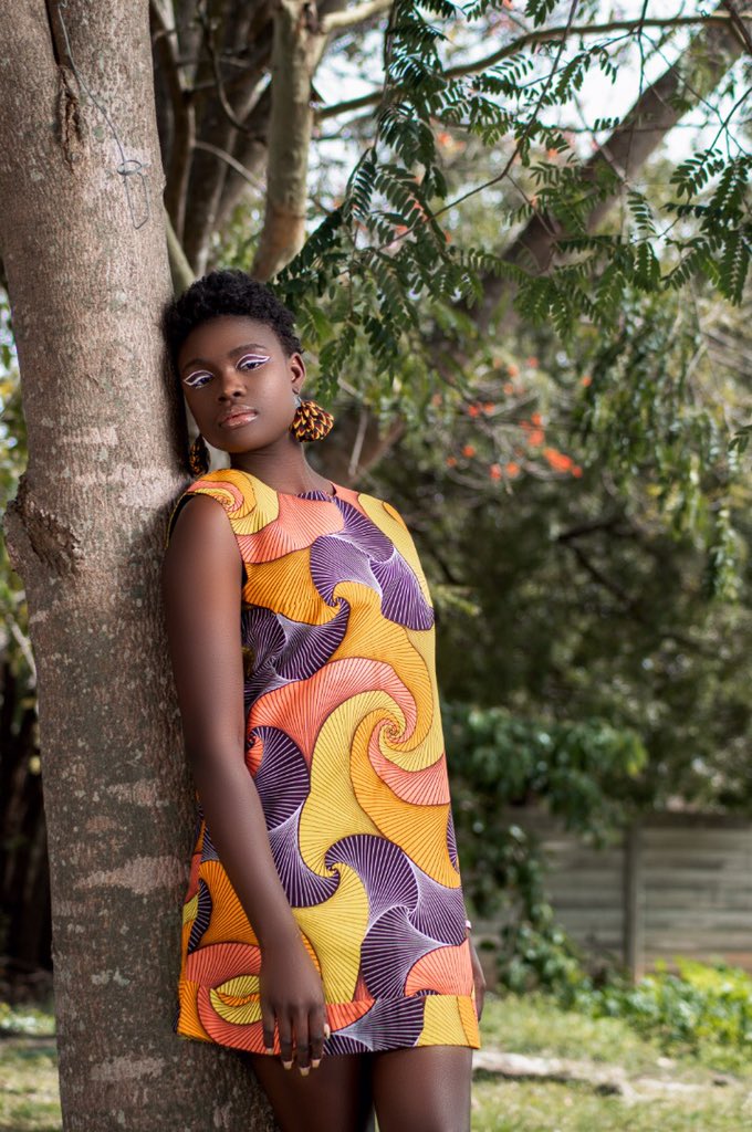 Summer days are upon us, which local designer brand are you buying from for your weddings and cocktails and music festivals? Here’s one of our favorites <a href="/KAISAN_OFFICIAL/">K A I   S A N</a> #wearZim#supportlocal