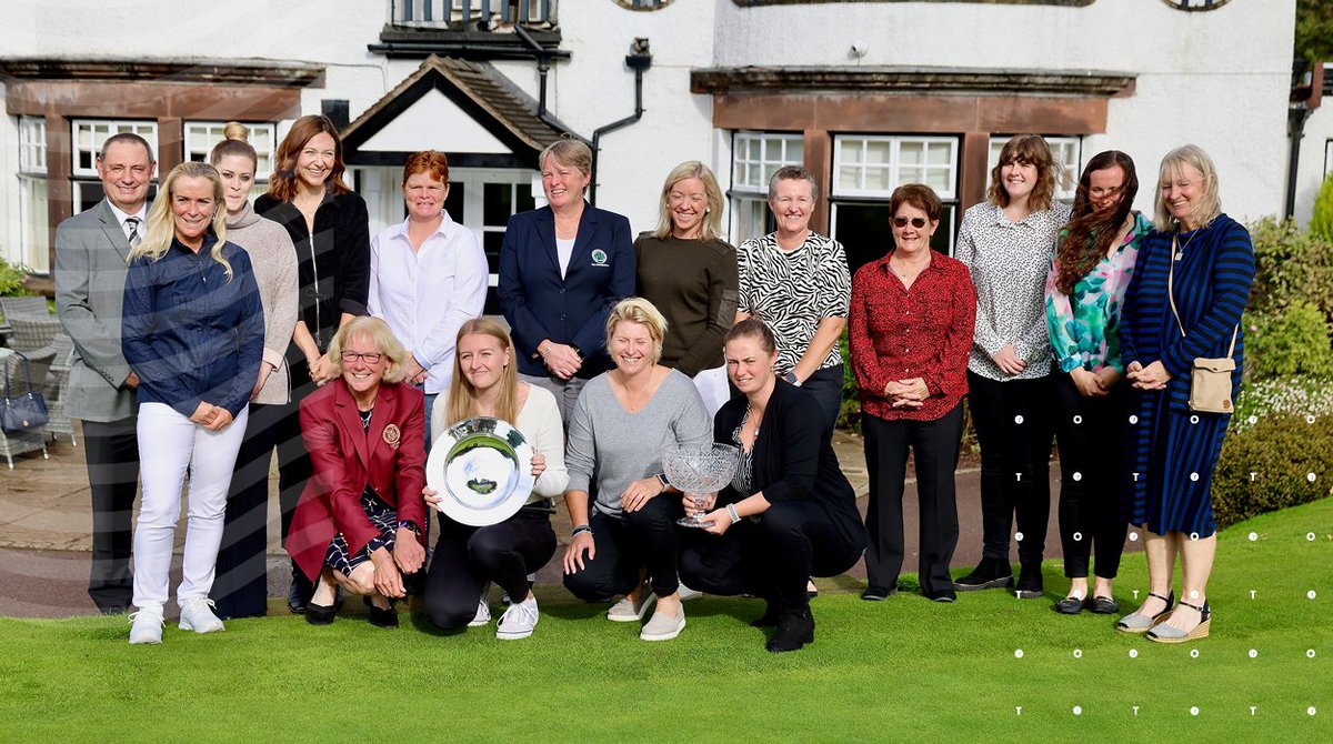 What an end to the #OCEANTEEWPGASeries. It was an action packed day with the last putt of the game clinching Marie Martindale and @mariapro86 the Vivien Saunders Award. Despite the torrential rain, spirits were high amongst some truly inspirational women. #oceantee #thisisgolf