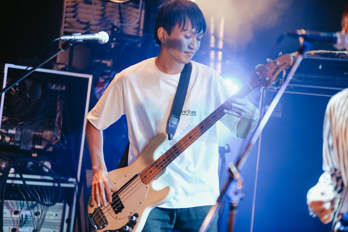 Bname_official's tweet photo. 2022.105 あべのROCKTOWN
Live Photo④

Special Thanks. support bassist
フチガミケンゴ(@k5bass)

Photo by シバハラ アヤコ(@sbhr__a7 ) https://t.co/xrVI4MXqbw