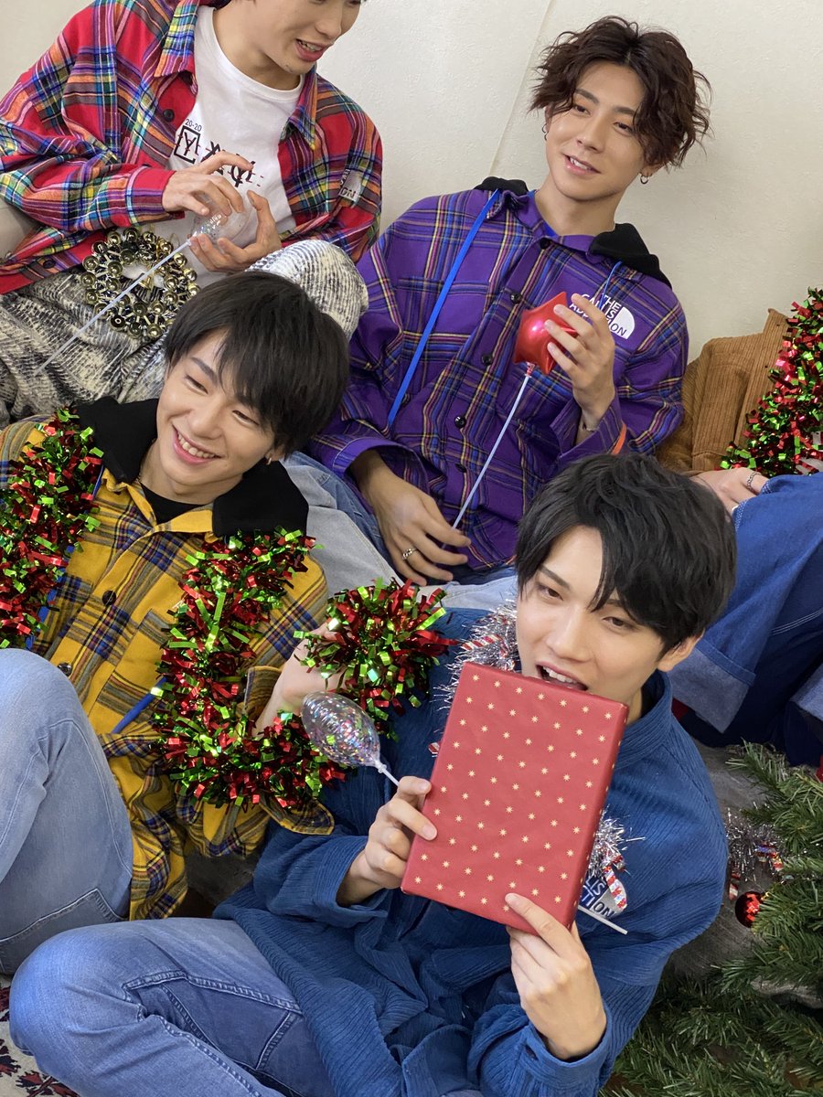 OkanoKaito0121's tweet photo. ／
Boom Trigger
思い出写真館📸
＼

カレンダー撮影
クリスマススタイル🎄🎅🏻🎁
2020年9月撮影

#BoomTrigger https://t.co/DS7qUVW1nZ