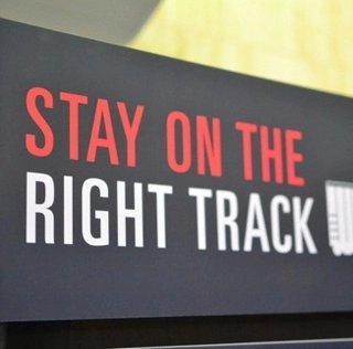 rechpauline's tweet photo. Good morning! In the words of #KevinLevar This is not a time to get distracted-go off course-lose your focus-you cannot afford to lose your way. #stayontrack #nodistractions #dontlookback #helpinthehouse #Solutionist #iamaningredient
#justicegeneral https://t.co/ezMP7ThqUp