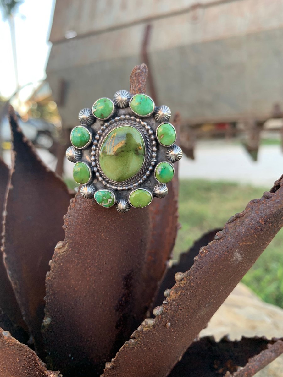 Visit ClassyFarmGirl.net for a great selection of Native American Jewelry and Western/Farm Themed apparel and gifts! 

#navajojewelry #navajomade #pinkconch #chimneybutte #nativeamericanjewelry #nativeamericanmade #nativeamericanart #nativemade #nativejewelry #sterlingsil...
