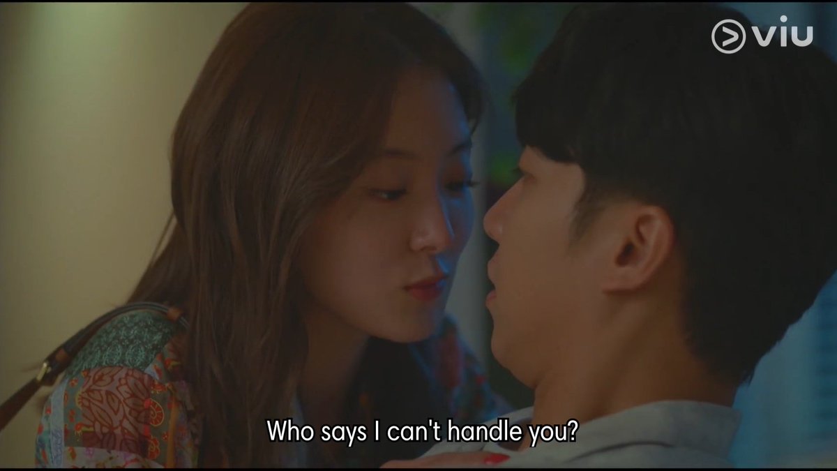 sojusaram's tweet photo. i love how jungho always do things like he's the dominant one but in the end, it's still yuri who's more bold in their relationship (and he loves it) 😂

#TheLawCafe #TheLawCafeEp12 https://t.co/HxnetlCNOS