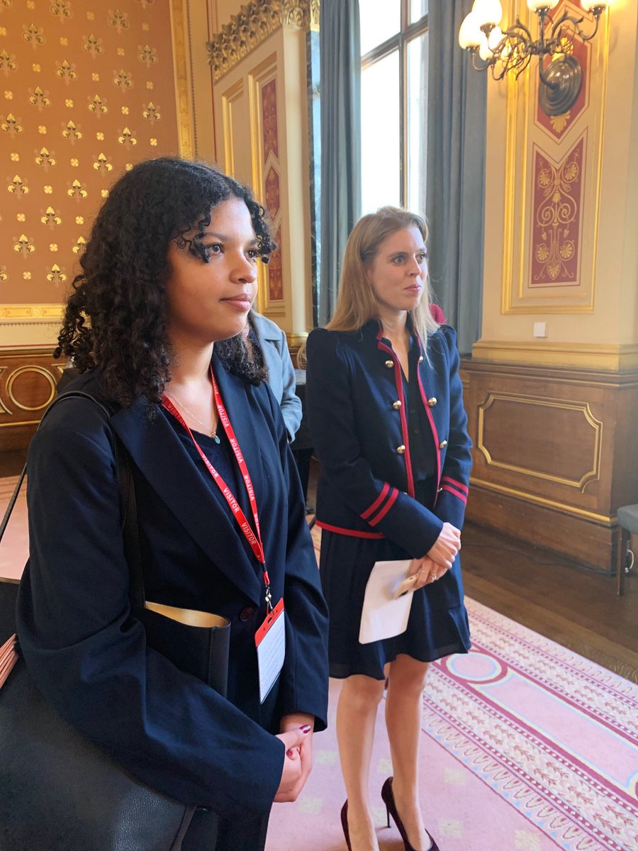 finlandinuk's tweet photo. The day continued at the @FCDOGovUK, where our #AmbassadorForADay met with HRH Princess Beatrice of York and Minister of State for Development @vickyford!
#DayOfTheGirl #FriendsofGenderEqualityGroup https://t.co/YpuJaVbExs