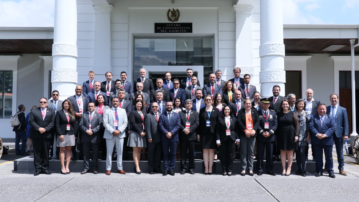 ¡Gracias! The 30th Meeting of HONLAC in Guatemala concluded last Friday. 50 experts from 23 countries discussed regional #drug challenges 💊🇬🇹 during 4 days of rich discussions chaired by Executive Secretary of @SECCATID Guatemala Fredy Anzueto.