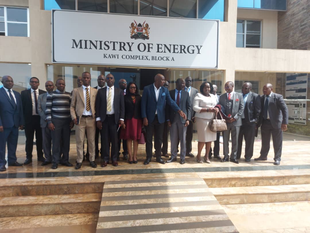 Tayebwa Herbert (@tayebwaherbert5) on Twitter photo Today we met Ministry of Energy Kenya and Kenya power KPLC .
Greetings from Nairobi Team
<a href="/Parliament_Ug/">Parliament of Uganda</a> Today we met Ministry of Energy Kenya and Kenya power KPLC .
Greetings from Nairobi Team
<a href="/Parliament_Ug/">Parliament of Uganda</a>