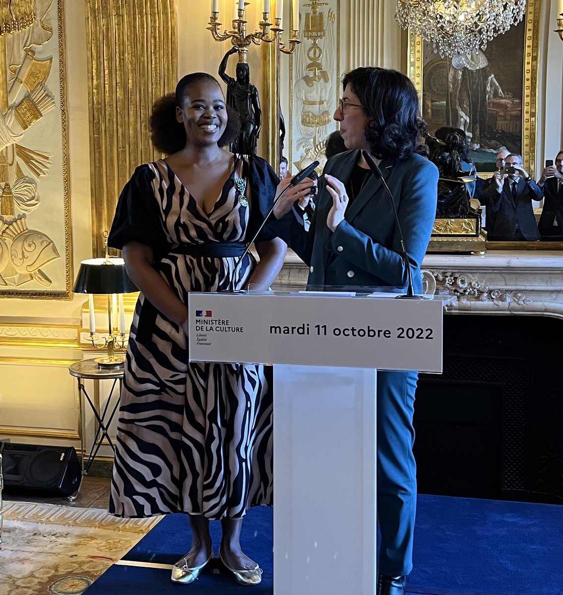 lechevallierAS's tweet photo. Congratulations dear @PrettyYende for your Arts &amp; Lettres award bestowed by 🇫🇷 Culture Minister @RimaAbdulMalak! What a beautiful opportunity to celebrate your South African roots, your unique talent and incredible journey! 🇿🇦⭐️🇫🇷🇪🇺🇿🇦 We stand by you! @ambseokolo @operadeparis https://t.co/VGokNet8kD
