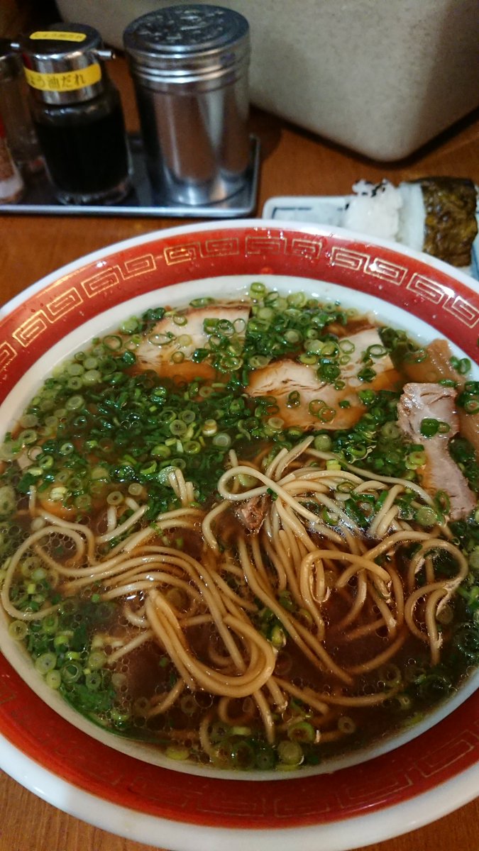 ashimatan's tweet photo. 岡山駅付近でラーメン食ってます。 https://t.co/L4ckvuIsgP