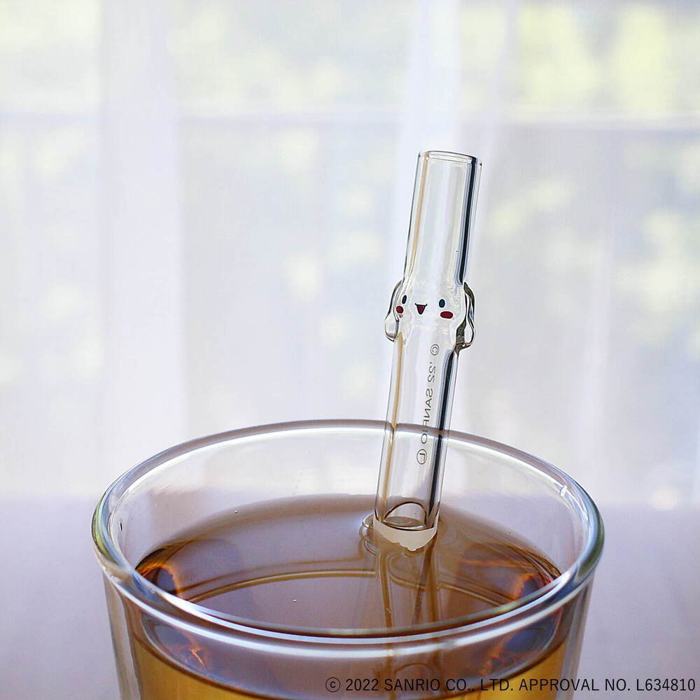 fashionpressnet's tweet photo. ドリンクを飲むとサンリオ「シナモロール」が浮かび上がるガラスストロー、グッドグラスより - https://t.co/qUgmMjA7cB https://t.co/DYP2PS06eF
