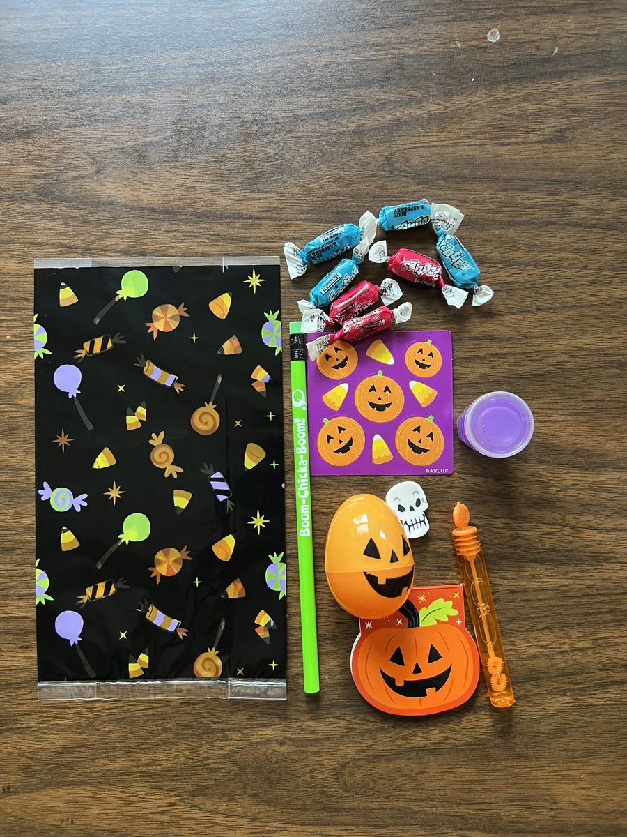 BLineK8Music's tweet photo. Pumpkin Bones came to my music room last night and stole the pumpkin decorations! Can the students in K-5 track him down? Listen to the morning announcements for a clue of the last staff member that saw him, and you can win a prize! @Quaver_Ed @pps_arts https://t.co/hd6g4DDKWg