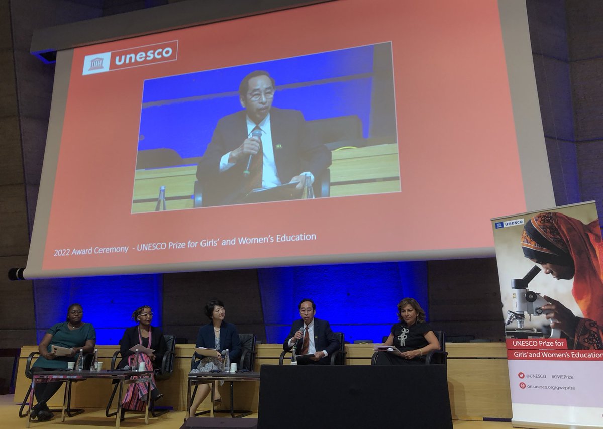 HeatherMSimpson's tweet photo. So proud to join our @RoomtoRead #Cambodia leadership team today in #Paris to accept the @UNESCO Prize for Girls’ &amp; Women’s Education.  #gweprize #GenderEquality #SDG #InternationalDayOfTheGirl https://t.co/hHTAIjU8B0