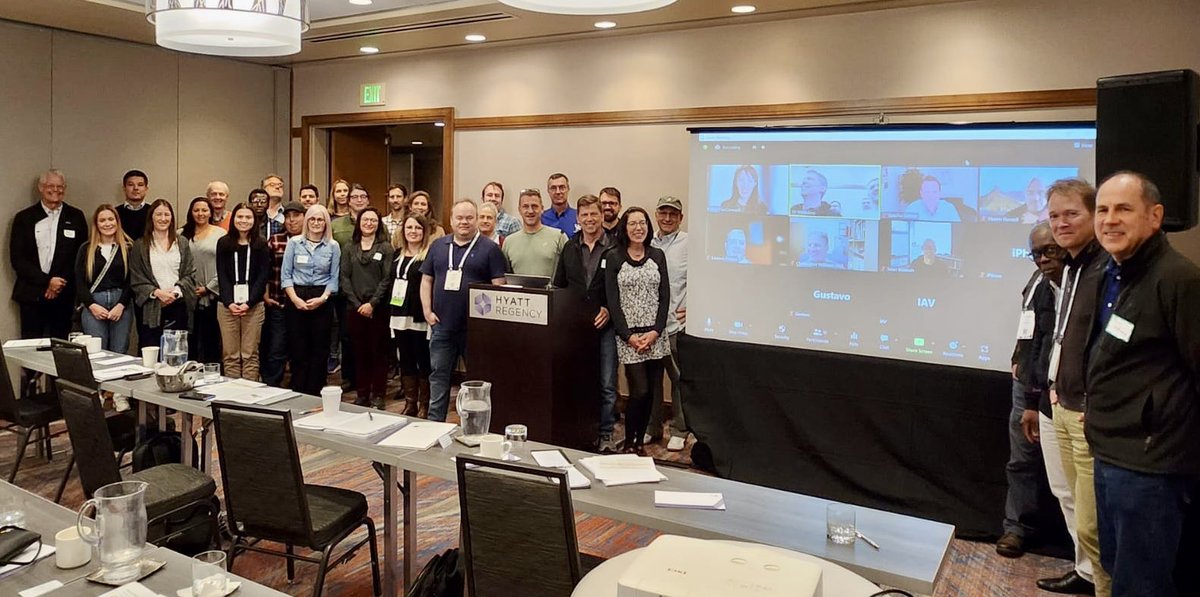 Hannah Gow (@geo_gow) on Twitter photo Coming all the way to <a href="/geosociety/">geosociety</a> #GSAConnects was 💯 worth it just for this #3DModelling workshop. Insightful and lively discussions with 3D modellers from all over the world, from other surveys, agencys, industry and academia. Thank you to all the organisers and participants 😊 Coming all the way to <a href="/geosociety/">geosociety</a> #GSAConnects was 💯 worth it just for this #3DModelling workshop. Insightful and lively discussions with 3D modellers from all over the world, from other surveys, agencys, industry and academia. Thank you to all the organisers and participants 😊