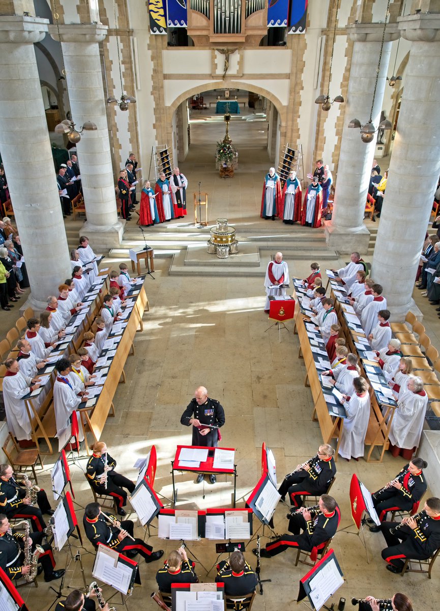 On Sunday 9 Oct the RM Band Service held their Memorial Service @PortsmouthCath including music by Stanford, Vaughan Williams and Saint-Saens, sung by The Cathedral Choir.