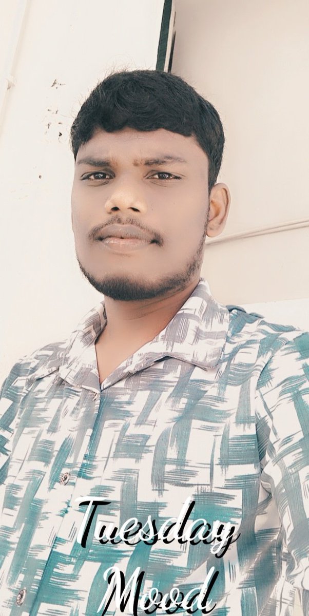 vigneshselvisv's tweet photo. Hai sollunga https://t.co/Ia1SSEuXyB