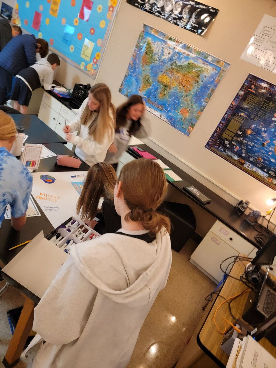 Reinforce our knowledge of the Layers of the Earth with station rotation this morning. #LJSHawks