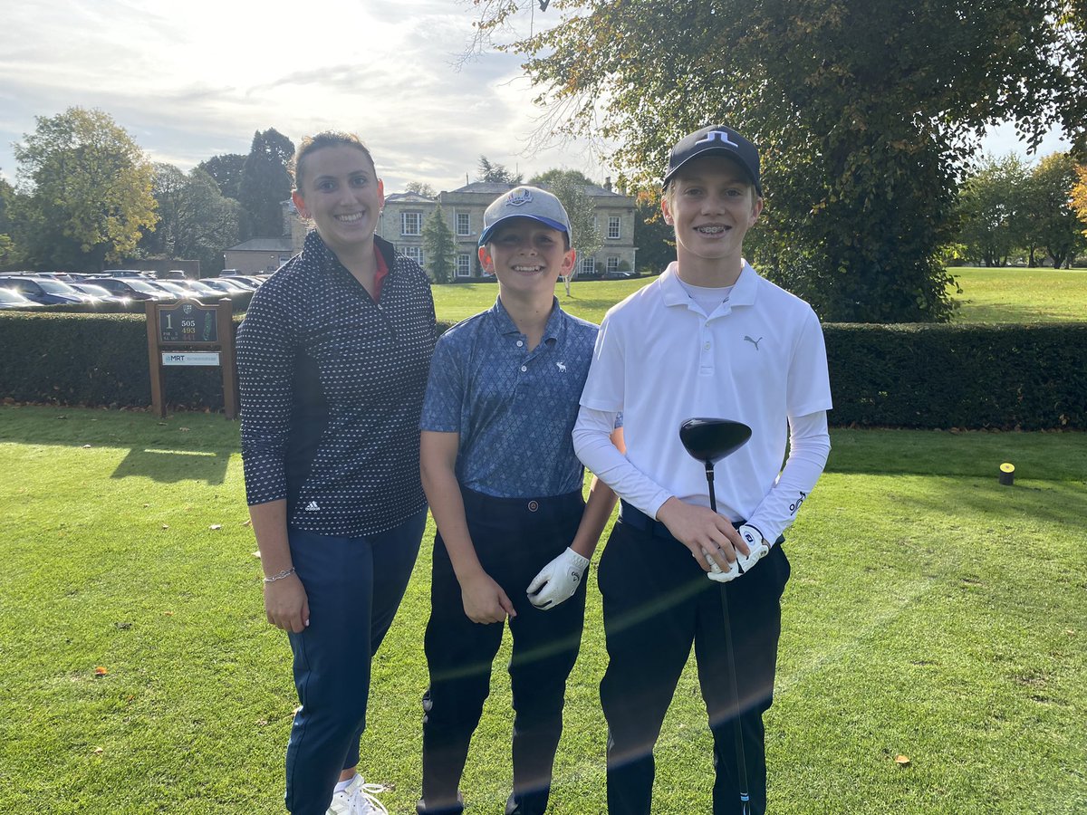 A competitive match underway for <a href="/Hymers_College/">Hymers College</a> against @ScarboroughCol1 in the Independent Schools Golf Association National Cup. Thank you to <a href="/hullgcpros/">Hull Golf Club</a> for hosting today.