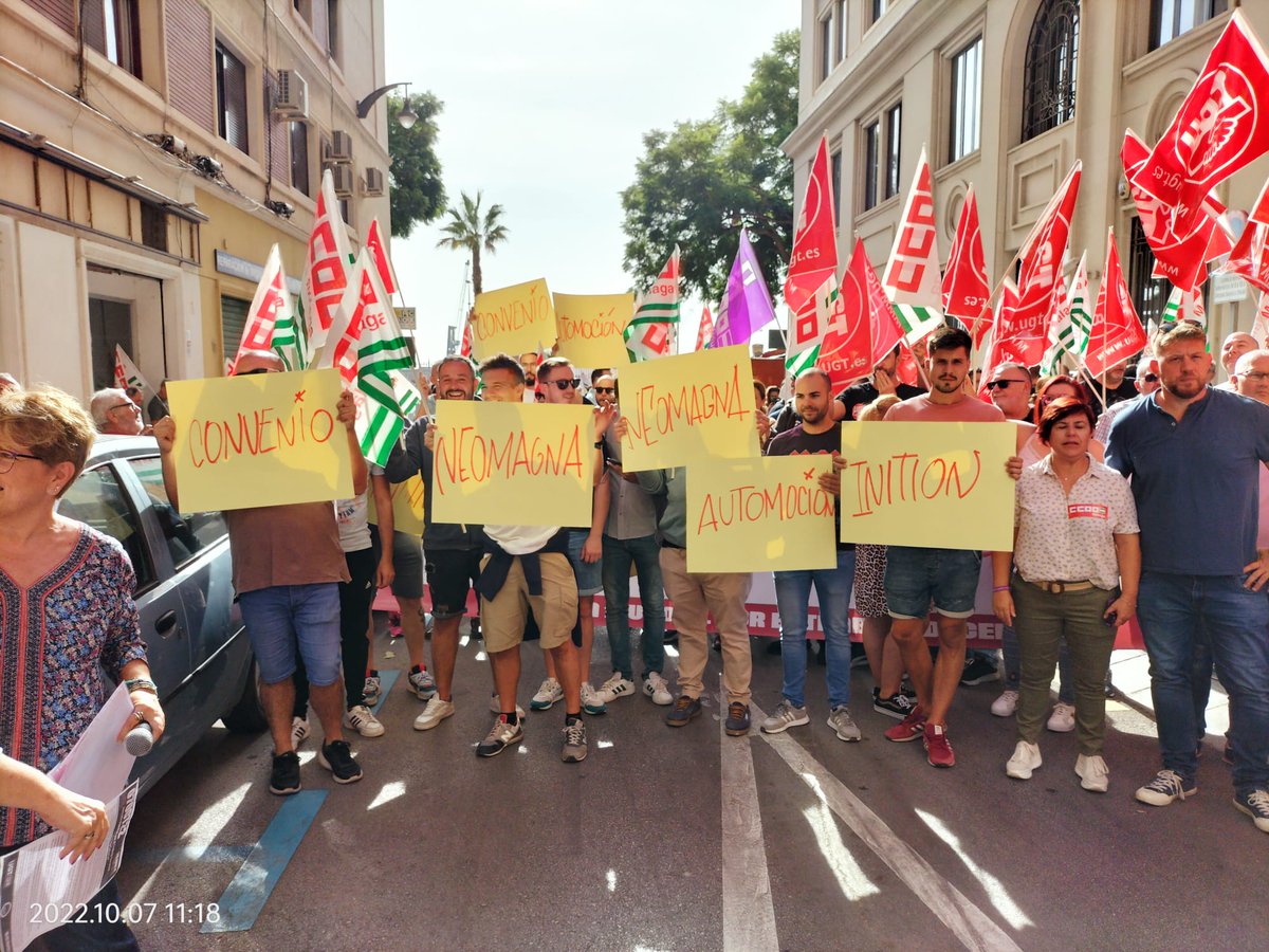ugtficamalaga's tweet photo. ✊✊Tras llegar a un acuerdo con la empresa los trabajadores desconvocan la huelga en las EMPRESAS NEOMAGNA E INITION.
👇👇 https://t.co/jjJ1iPfvm6
#Acuerdo #SalariooConflicto #Negociación
#UGTEsencial #TuSindicatoUtil
@UGT_Andalucia
@fica_andalucia
@ugtmalaga
@UGT_FICA https://t.co/1JTLBSBUXe