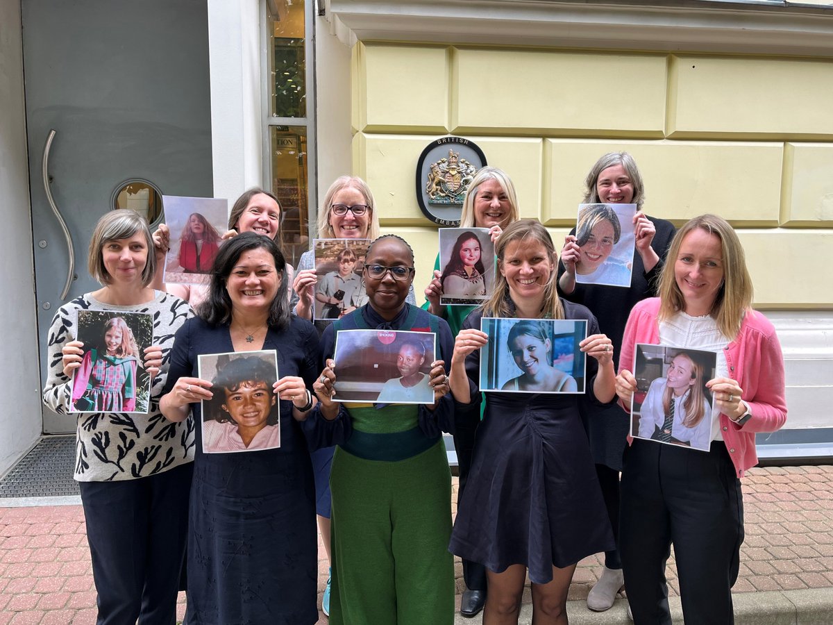 On the International Day of the Girl, the awesome all female team of 🇬🇧 deputy ambassadors across the Nordic Baltic have joined in the celebrations. #SheLeads

#DayOfTheGirl