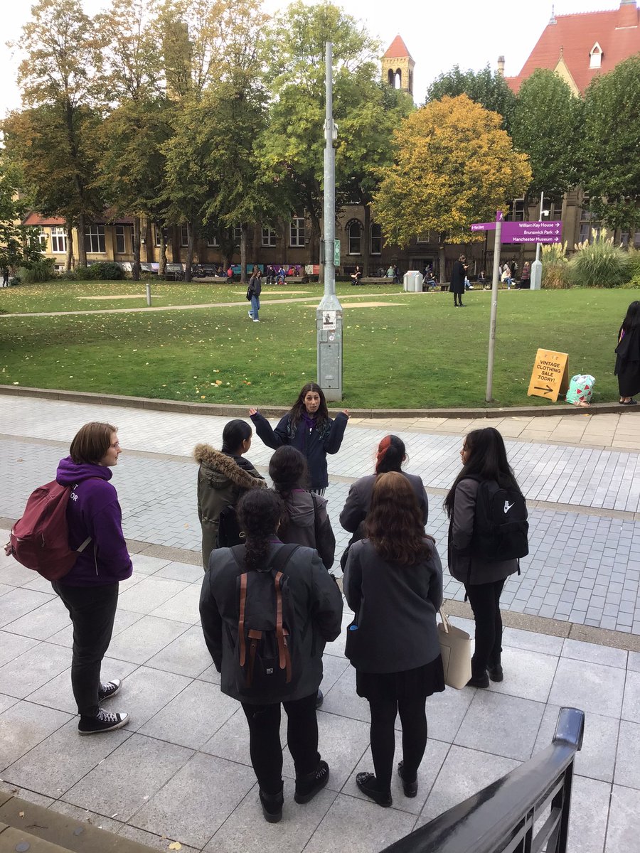 LibraryLostock's tweet photo. @OfficialUofM #Gateways22 @lostockhighschool students enjoying their tour https://t.co/lL8eyIolSe