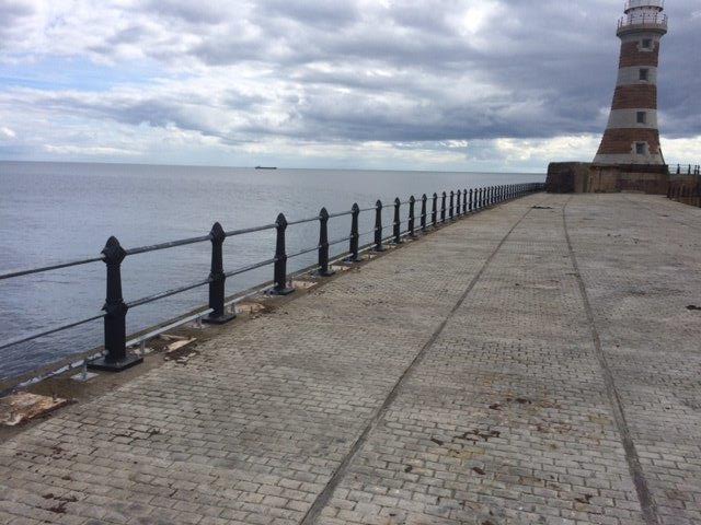 Boll_Ards's tweet photo. TRANSFORMATION TUESDAY: Original Posts circa 1880 on Roker Pier. New patterns made from old posts for a full upgrade of the Pier. #ASF #heritage #EnglishHeritage #pier #Roker #postandrail #seaside #transformationtuesday https://t.co/Uuy7Px8CyD