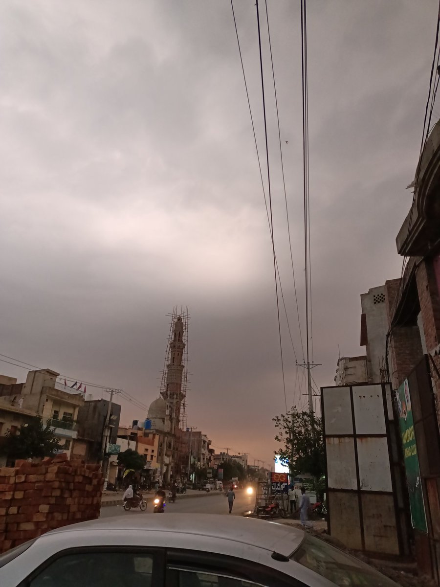 Asadguj11585462's tweet photo. #Gujranwala 
#weathet https://t.co/PB4VOwkfkr