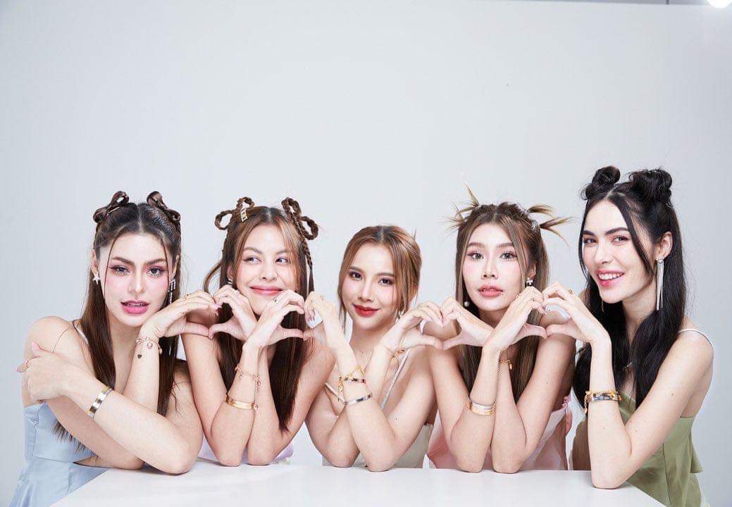 Nomannaw's tweet photo. 4สาวแก๊งค์พลังใบ น่ารักสดใสมาก✨✨ https://t.co/oV7JxbiQmm