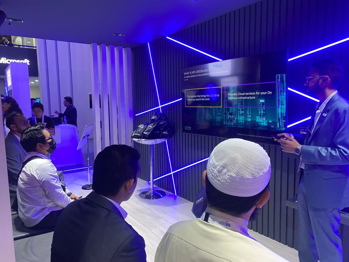 LogicomDisti's tweet image. Day 2 was buzzing with energy on the Logicom stand @GITEX_GLOBAL ! Thank you to everyone who stopped by to see us and attended our vendors’ presentations.  Looking forward to another great day tomorrow!#LogicomGitex2022