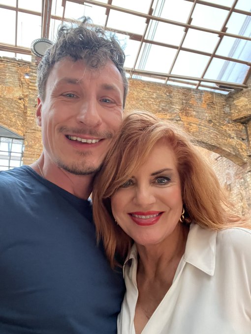 What a great honor for me to work with the best actresses like @AndiJames8 for #erikalustfilm here in<a href="/tag/barcelona"class="tags"><span>#barcelona</span></a><a href="/tag/erikalustfilm"class="tags"><span>#erikalustfilm</span></a>