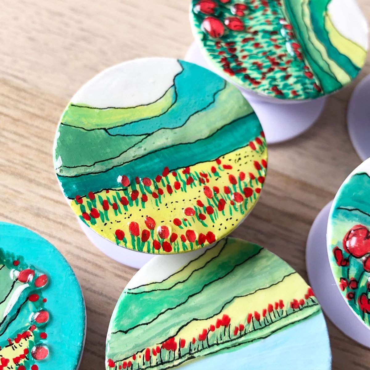 fri_aug's tweet photo. สามารถสั่งซื้อได้ทาง Dm ได้เลยนะคะ❤️🛒
📌Price : 250.- (free shipping)

#griptok #griptokhandmade #resin #resinart #clayart #painting #acrylicpainting #suvenir #tinysculpture https://t.co/JIB8d2uS8r
