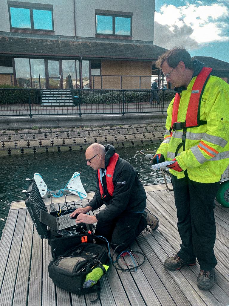 RS_Aqua's tweet image. Spotted in Port Solent 📸 Our #Technical team and #OceanScientist Phoebe were testing the two hydrophone-integrated rudders for @GBRow2022🚣‍♂️ Preparing for the next #racewithpurpose, our team has been working on the integrated Porpoise acoustic systems. 
▶ youtube.com/watch?v=nY7Xtt…