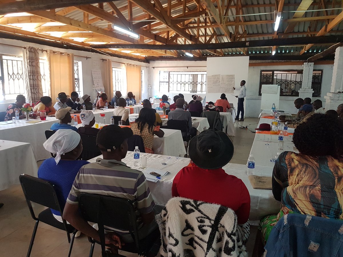 CCMTZimbabwe's tweet photo. Capacitating communities 2 constructively initiate &amp; drive processes 2 get durable solutions to #DevelopmentInducedDisplacements
In Gweru, doing a 3-day Advocacy Training of 50 Community Lobby Groups (CLGs) members of communities we work with in Gokwe, Mberengwa &amp; Vungu districts https://t.co/Z3euSACe22
