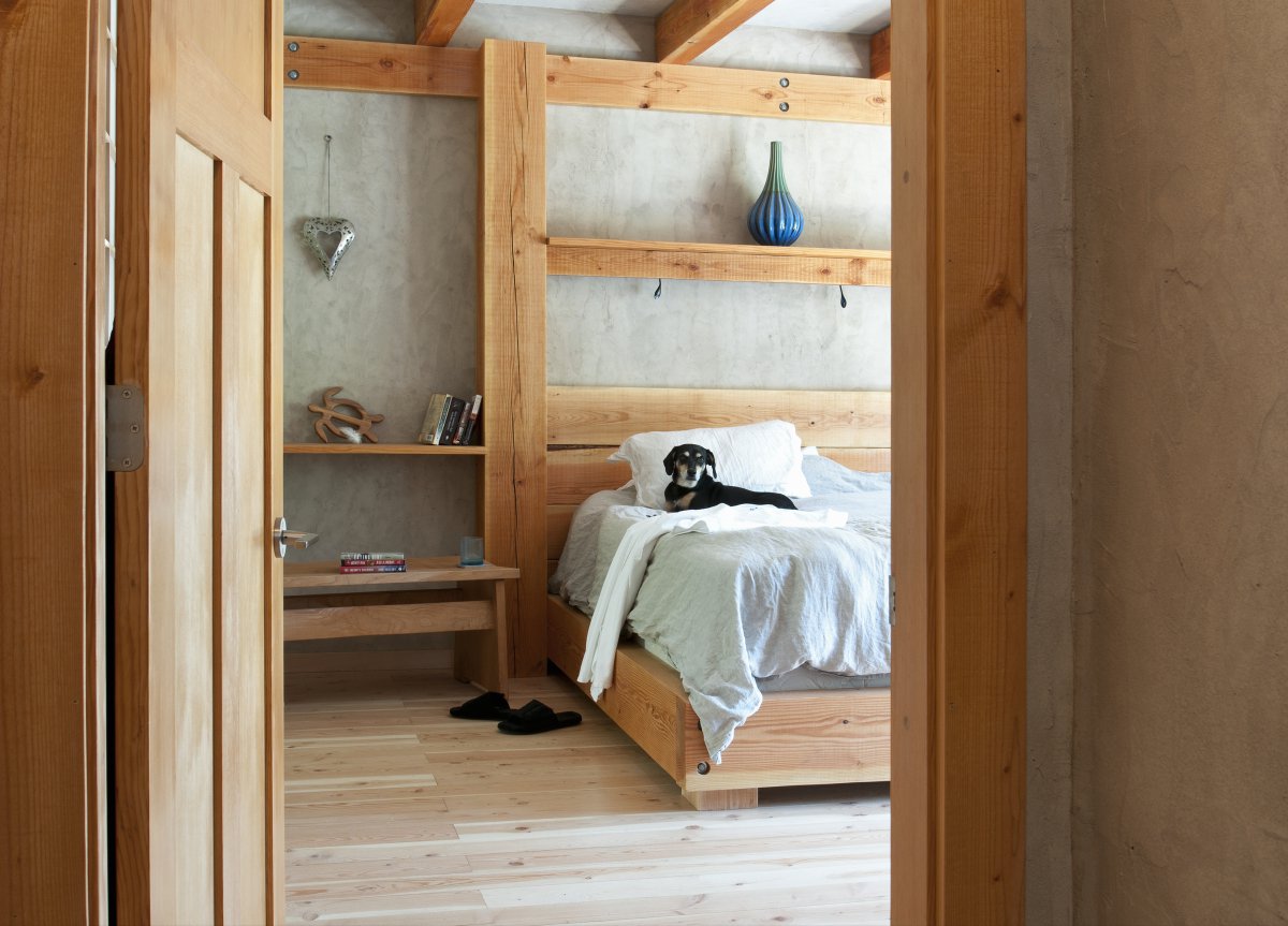 nzbuilders's tweet photo. When it comes to building your custom home, it’s all about finding the right team to bring your dream to fruition. 

So how do you find the right team for you? Read our latest blog post: https://t.co/KDUQpRRxMN

#yyjbuilder #customhome https://t.co/p7PdfAd1vS