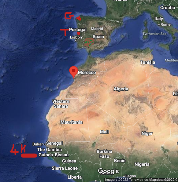 C_no_borders's tweet photo. Where's everyone today? #FOTO team are in #Morocco, #Glen #Blue708 in #Spain, #Tweed #Blue706 in #Portugal and #Blue4k in #Guinea. Expedition team dinner at overnight camp at #Imsouane. @sachadench @rutlandospreys @TweedOspreys #FlightOfTheOsprey #TogetherWeFly 📸@Raw_Images_Pho https://t.co/z2KE4u6MuS