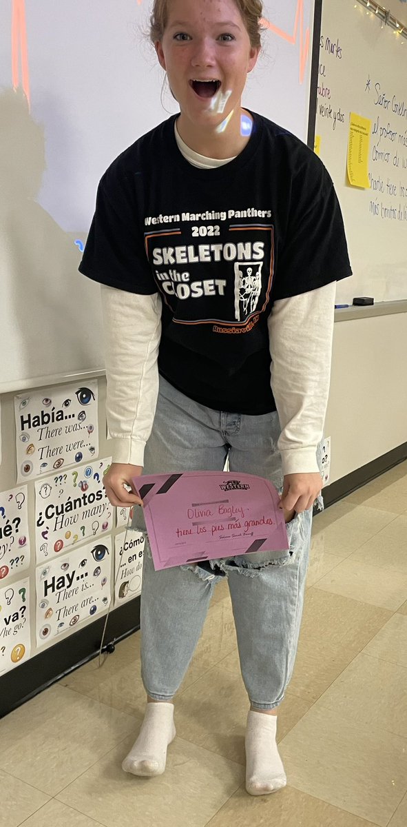 Senora_Bourff's tweet photo. Second period superlative winners: MyReon DeVost, Charlie Gilbert and Olivia Bagley. @charliegiilbert https://t.co/MyIcJQva3l