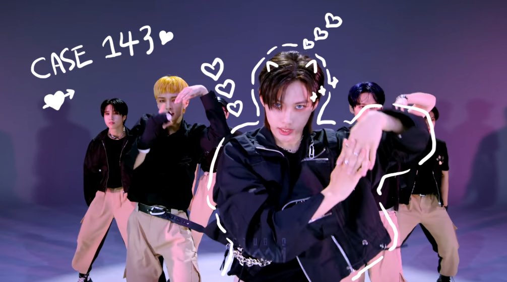 ddu_ya_'s tweet photo. @M2MPD @Stray_Kids #BEORIGINAL_스트레이키즈

스키즈 컴백하면 제일 기대되는 컨텐츠 스춤❤️❤️❤️ 이번에도 역시나 기대 이상의 퀄리티에 기절ㅠㅠㅠㅠ 스키즈랑 스춤 같은 스씨라 그런지 역시 최고의 조합이네요👍👍 스춤 앞으로도 스키즈랑 영원히 함께해~~~ https://t.co/2kpEdoCKdu