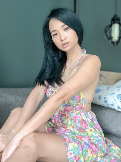 RT to start untying them 💕 https://t.co/yZfBq2YoWr