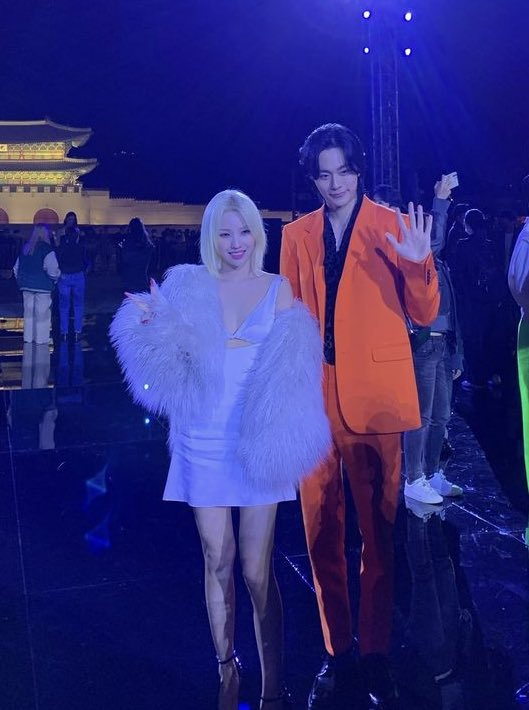 โอเคเจ้โซยอนกับเจี๊ยบซอนโฮมีรูปคู่ในงานละ 555555