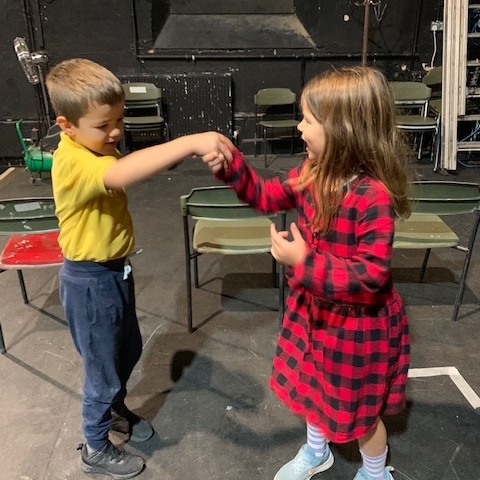 Group64's tweet photo. Our Group 1 are exploring Aladdin this term! Yesterday one of them brought some 'genie gold' along to be shared with everyone, we did some bargaining for a magic carpet and we become all of the treasures in the Cave of Wonder!✨
#Group64Members #YouthTheatre #Aladdin #Disney https://t.co/U7CZaU4AVv