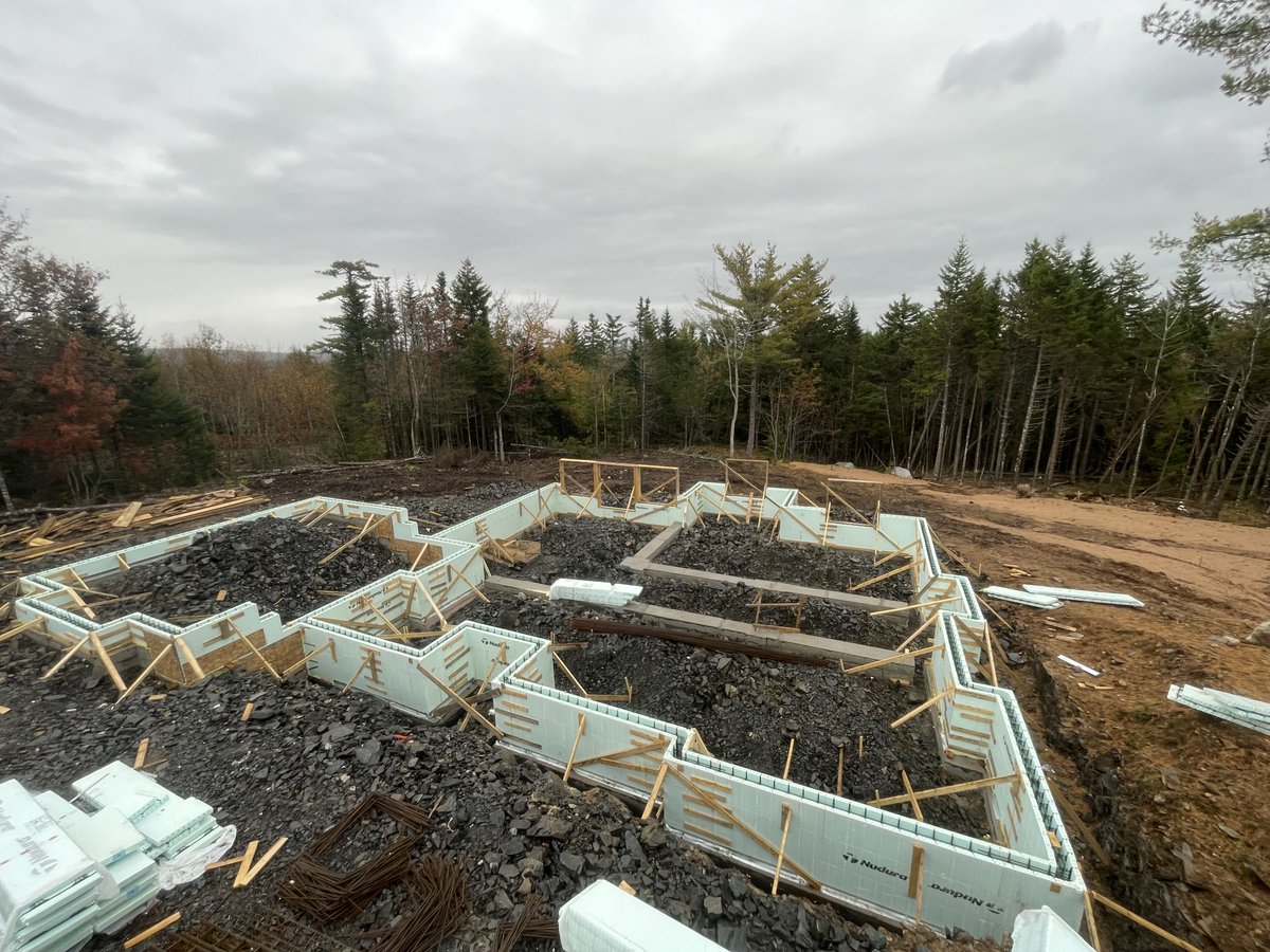 Progress. That’s what we like to see. Keep watching for updates. This is a biggie! #garageconstruction #newbuild #homebuilders