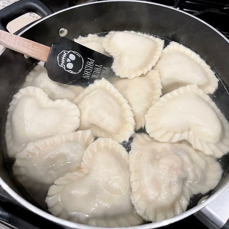heart shaped pasta 💗🍝