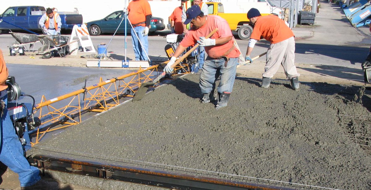 MetalFormsCorp's tweet image. #SteelForms #PlasticForms #TrussScreed @MetalFormsCorp  Contact us today by scanning the QR Code - Submit your inquiry for product information.