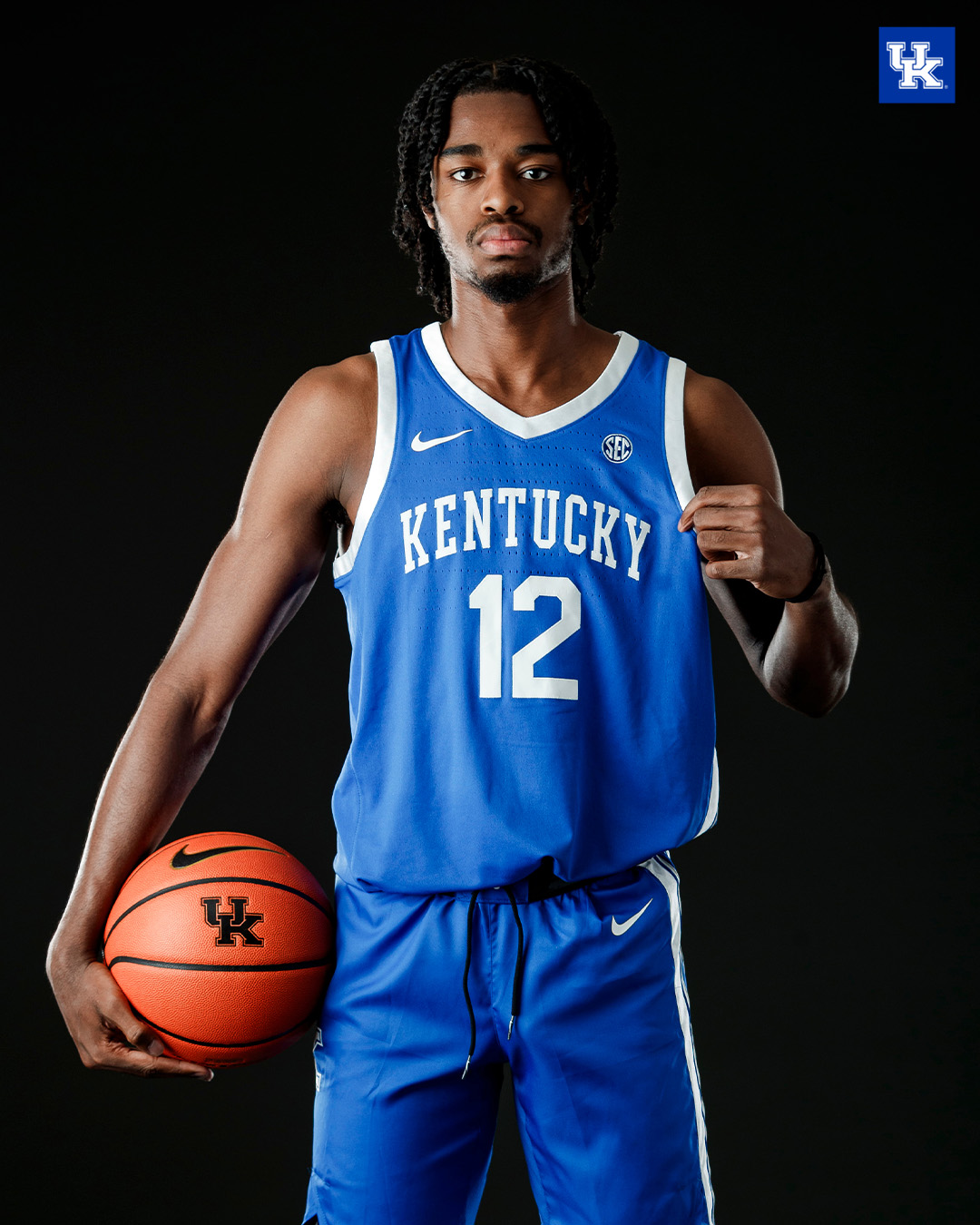 Kentucky Men's Basketball on X: Road blues 🔵🔵🔵🔵🔵 #GoBigBlue
