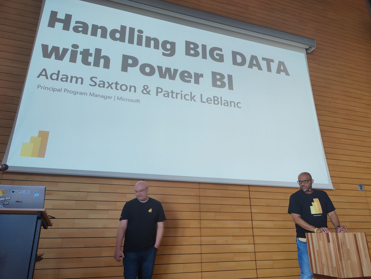 Oli_VSteenlandt's tweet image. Time for @GuyInACube , #dataMindsConnect #Yoooooo