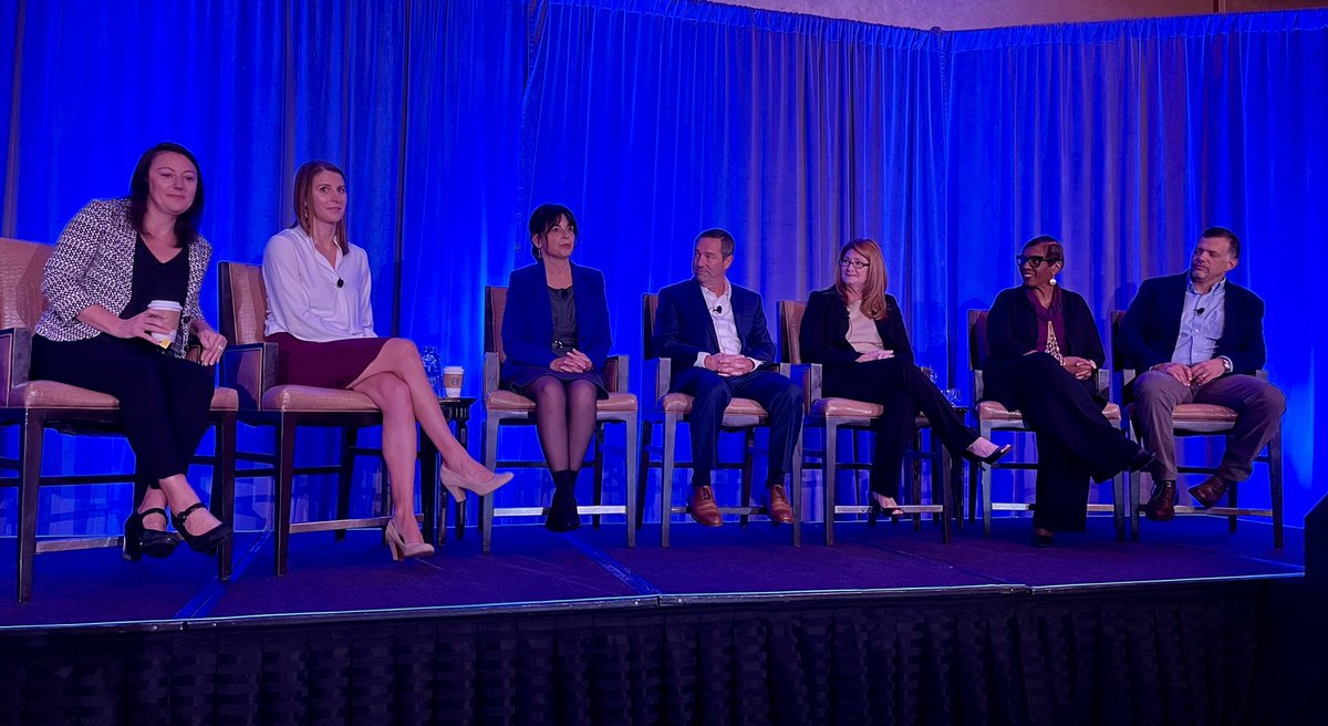 wareingevans's tweet photo. Amazing panel of HHS CEOs and their General Counsel, sharing how they work together to determine what’s possible to drive their agency mission forward for families &amp; communities. #AAHHSA2022 @APHSA1 https://t.co/meyotDBYoX