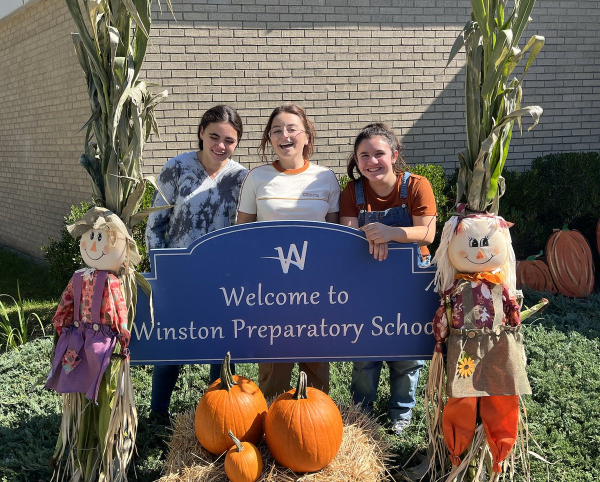 WinstonPrepLI's tweet photo. WPSLI is getting festive for Fall! #winstonprep #wpsli #education #privateschool #individualizedlearning #educationfortheindividual #adhd #autism #dyslexia https://t.co/CTO67CjTRn