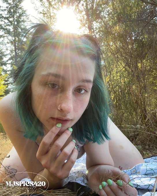 New post going up today💦🤭 Link in bio😉                                                 #onlyfansgirl<a href="/tag/hiking"class="tags"><span>#hiking</span></a><a href="/tag/outdoors"class="tags"><span>#outdoors</span></a><a href="/tag/onlyfans"class="tags"><span>#onlyfans</span></a><a href="/tag/onlyfansgirl"class="tags"><span>#onlyfansgirl</span></a><a href="/tag/onlyfanspromo"class="tags"><span>#onlyfanspromo</span></a>